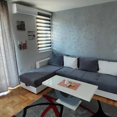 Kiki Lux Апартаменты Врнячка-Баня